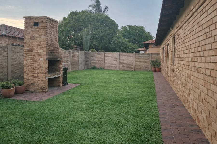 3 Bedroom Property for Sale in Waterval East North West